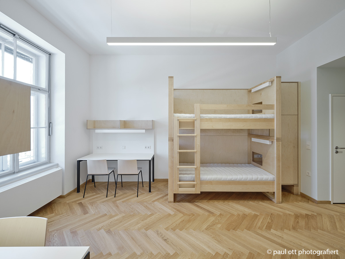 LFS Grottenhof Zimmer1a